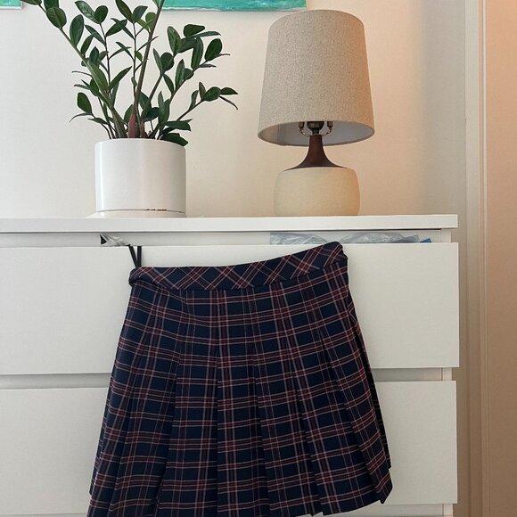 Aritzia (Sunday Best) - Pleated Skirt Size 4 - Picture 1 of 3